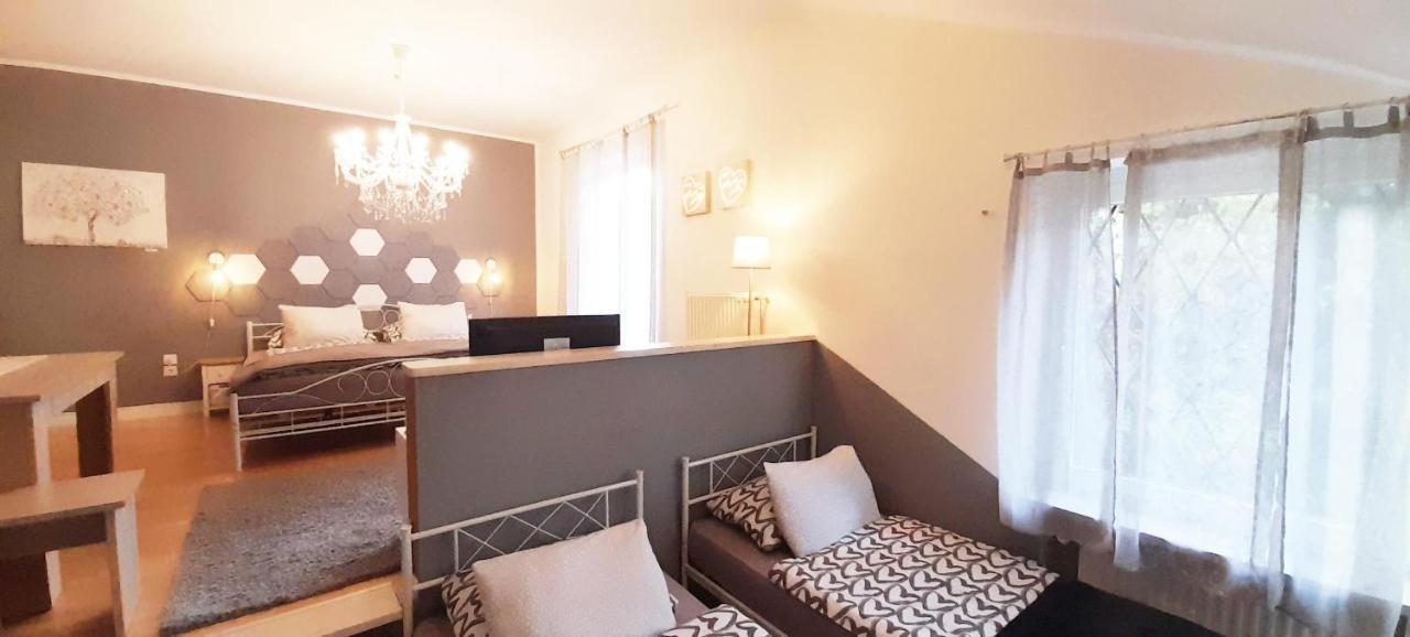 Home Suite Home Bed & Breakfast